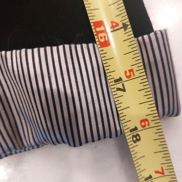 By & By Women's Lined Blazer with Lining in Arms for Beautiful Cuffs Size M - Picture 8 of 8